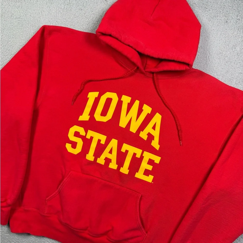 Vintage Iowa State‎ University sweatshirt